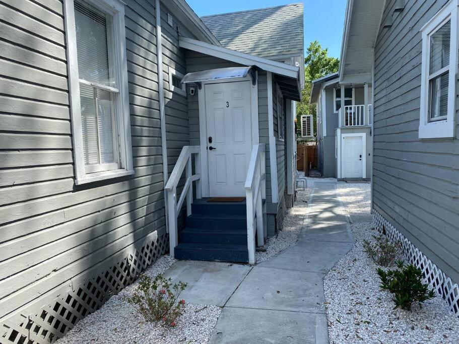 Chic Steps From Armature Works & Downtown Riverwalk *